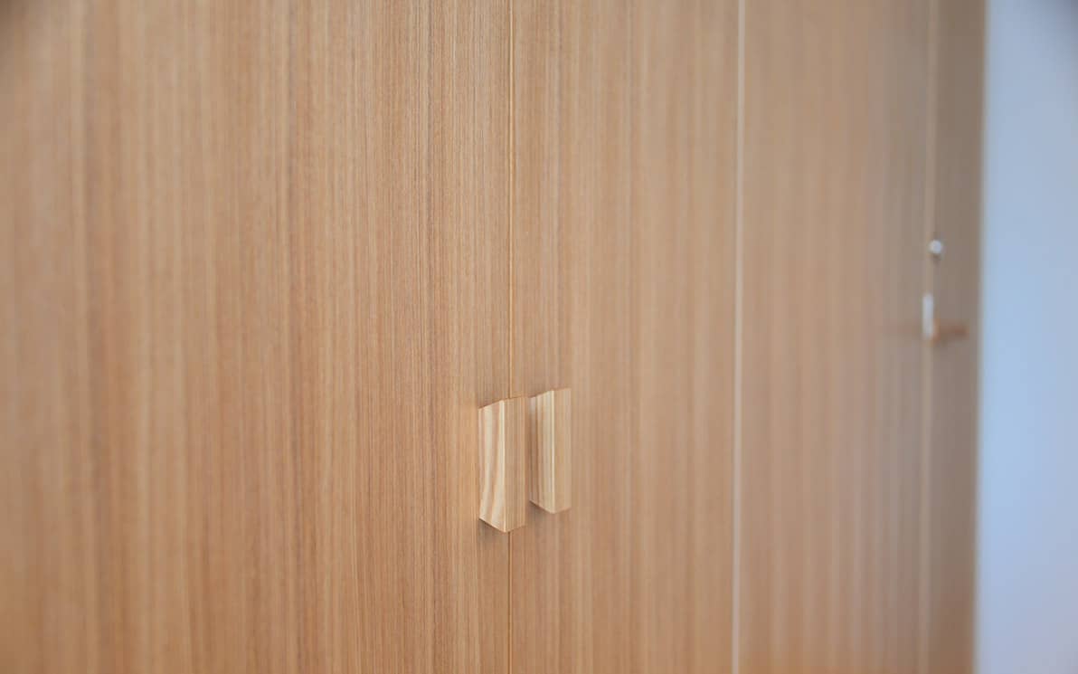 建具の取手も職人技